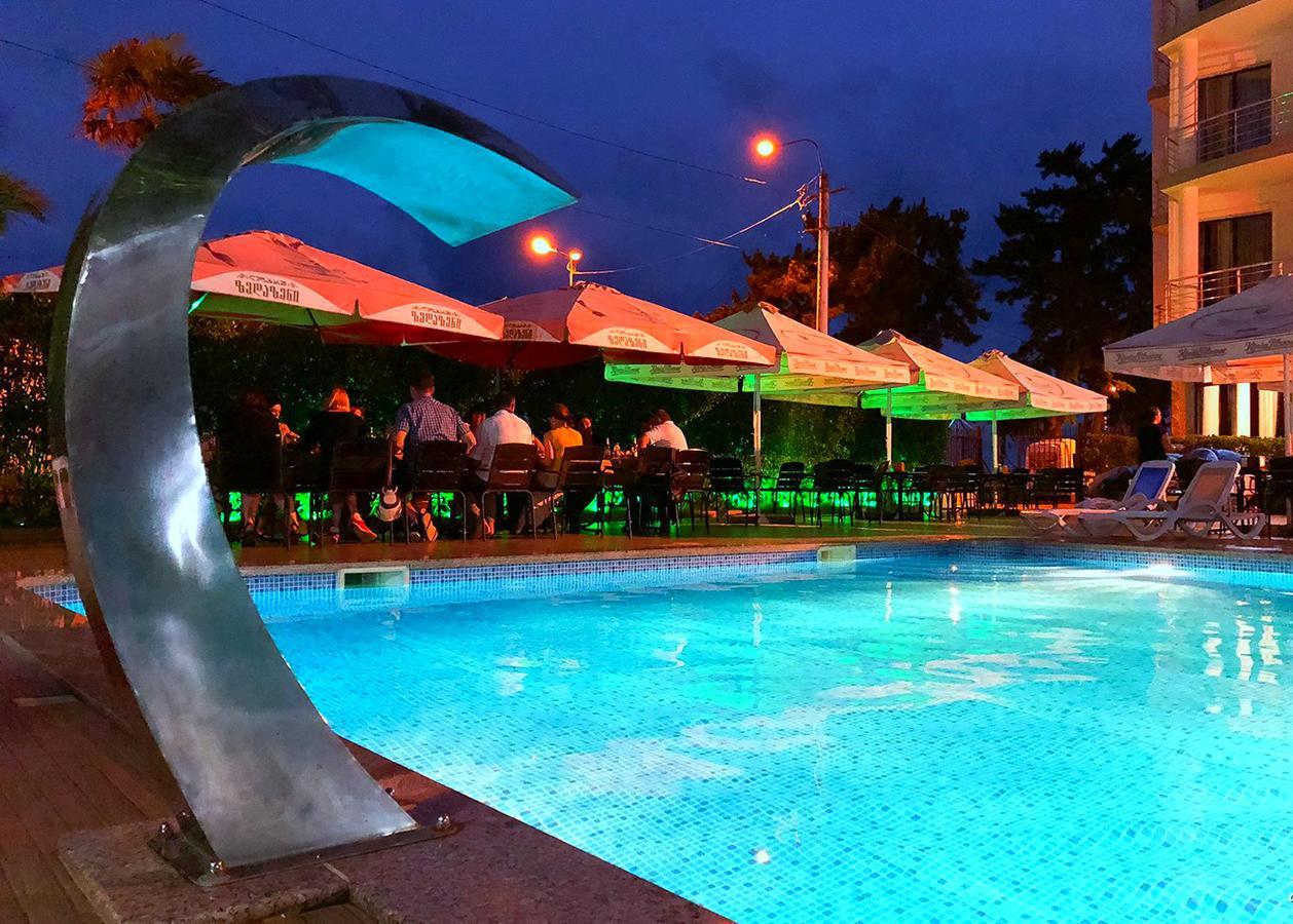 Kobuleti Pearl Of Sea Hotel & Spa Exterior photo